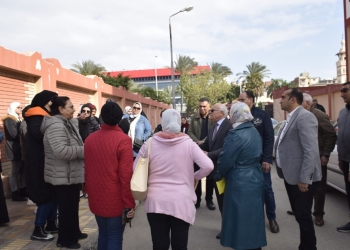 رسالة محافظ بورسعيد لأولياء أمور الشهادة الإعدادية أمام اللجان