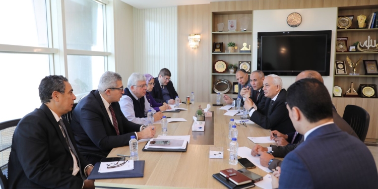 وزيرا التعليم العالي يبحثان التعاون للحوار المجتمعي حول تطوير المرحلة الثانوية