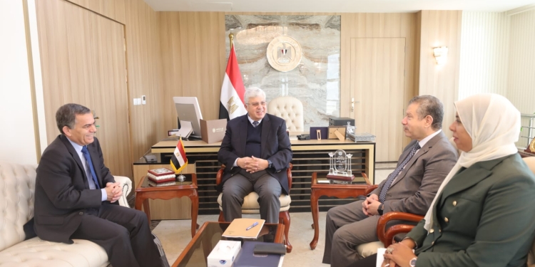 وزير التعليم العالي يستقبل نائب رئيس جامعة أفييرو البرتغالية لبحث إنشاء فرع