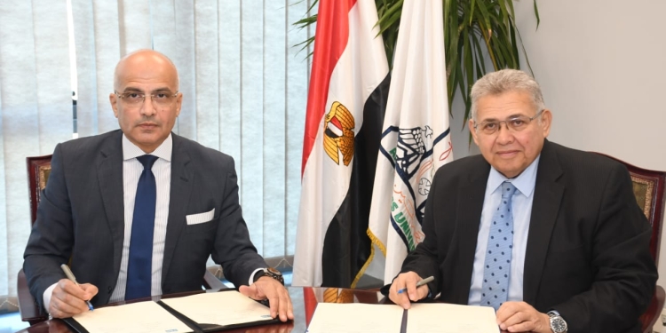 مذكرة تفاهم بين جامعتي عين شمس وبدر لتطوير التعاون الأكاديمي