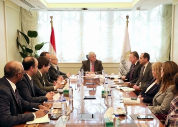 رئيس جامعة القاهرة يشارك في اجتماع وزير التعليم العالي بوفد الوكالة الأمريكية للتنمية الدولية في مصر