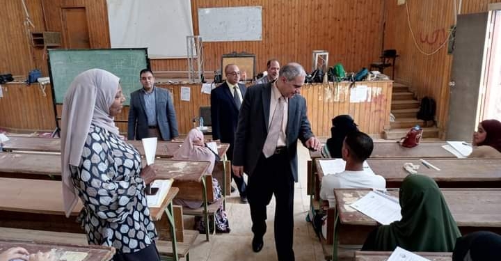 جامعة أسوان: امتحانات الفصل الدراسي الاول  تسير بشكل منتظم دون وجود شكاوي