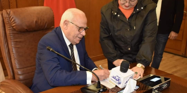 محافظ بورسعيد يعتمد نتيجة الترم الأول للشهادة الإعدادية بنسبة نجاح ٧٥,٤٪