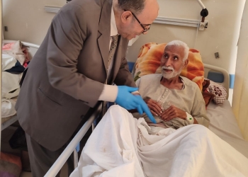 قافلة جامعة الأزهر التنموية الشاملة تقوم بتوقيع الكشف الطبي على المواطنين في حلايب وشلاتين دعما للمبادرات الرئاسية