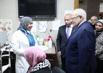 جامعة القاهرة تحتفل بعيد العلم الـ 18 بتكريم عدد من الوزراء والشخصيات العامة ورجال الدولة و60 من علمائها