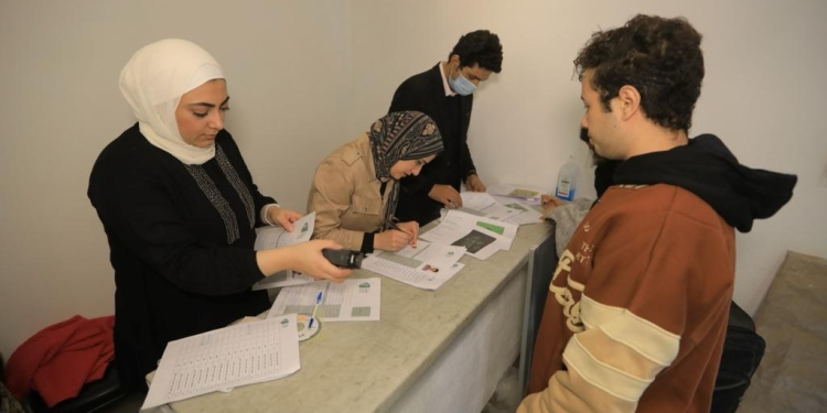 1959 عملاً فنياً ومعمارياً وبحثاً نقدياً يتنافسون على جوائز فاروق حسني للفنون