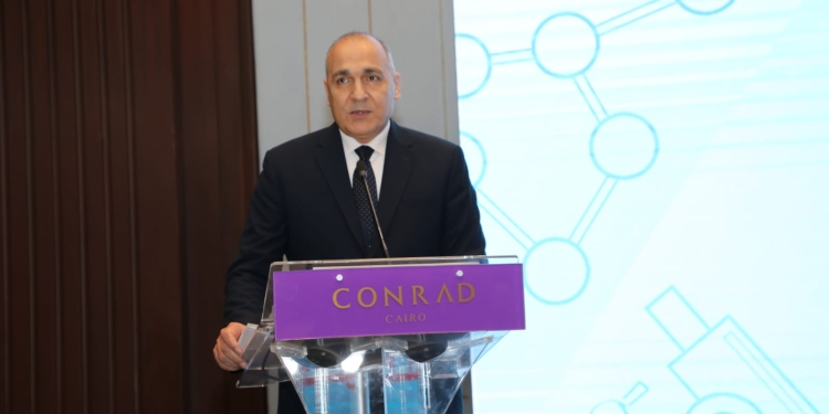 محمد عطية: "التعليم" تسعى لتوفير بيئة تعليمية تناسب تطلعات الطلاب