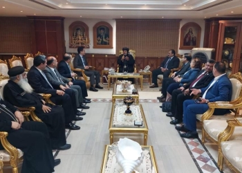 رئيس جامعة بنها يقدم التهنئة للأنبا مرقس مطران شبرا الخيمة بعيد الميلاد المجيد