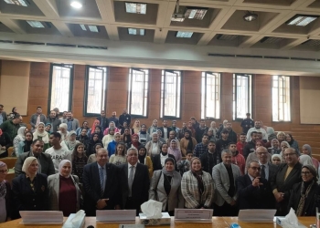 تجارة جامعة القاهرة تنظم ندوة حول التدريب المنتهي بالتوظيف لطلابها