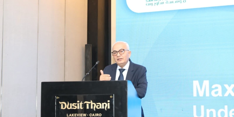 «حجازي» يعلن السماح بقبول مساحات الأراضي ١٢٠٠ م٢ لإنشاء مدرسة لغات