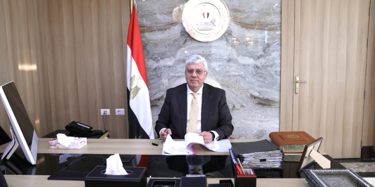 ب 50 مليون جنيه..  أكاديمية البحث العلمي  تدعم 1086 مشروع تخرج