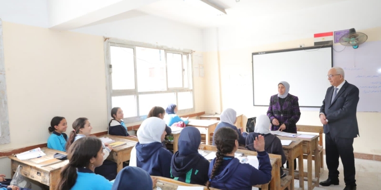 توجيهات عاجلة من التربية والتعليم حول الغياب بالمدارس