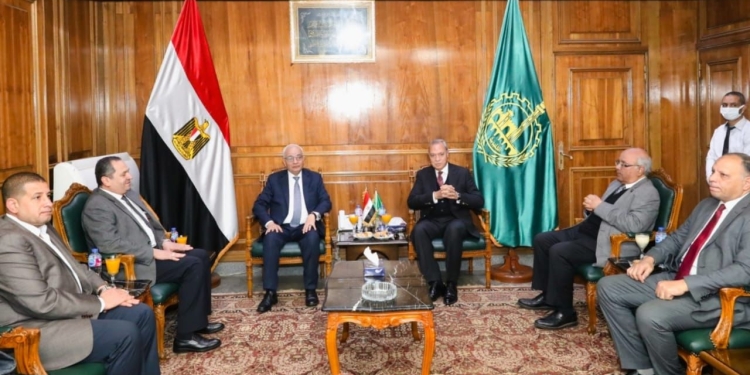 "حجازي" يصل القليوبية لمتابعة انتظام الدراسة بالترم الثاني 2024