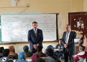 وكيل "التعليم" بالجيزة يوجه بتنفيذ 16 توجيه بالترم الثاني 2024