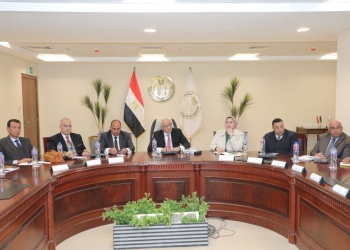 "حجازي" يكشف موعد إطلاق المرحلة الأولى لوثيقة معايير المعلم