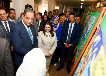 وزيرة الهجرة لطلاب دمو الفندقية: الدولة حريصة على تأهيلكم لسوق العمل