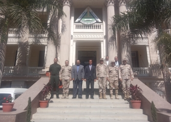 رئيس جامعة بنها يستقبل المستشار العسكري الجديد لمحافظة القليوبية