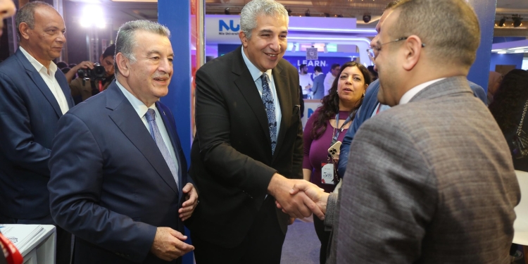 أمين «الأعلى للجامعات» يتفقد أجنحة الجامعات المشاركة في الملتقى والمعرض الدولي للتعليم العالي والتدريب EduGate