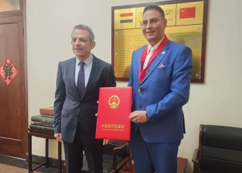 . أسامة أبو السعود يفوز بجائزة الحكومة الصينية للصداقة لعام 2023