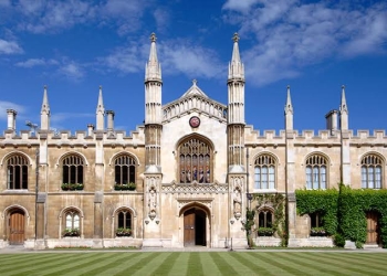 جامعة كامبريدج تعلن فتح باب التقديم على منح دكتوراه في مجال الأبحاث