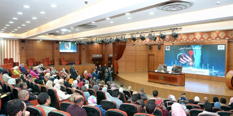 تدشين البرنامج التدريبي لتأهيل الأطباء لتولي المناصب القيادية والإدارية بالمستشفيات