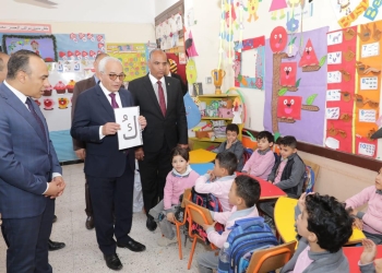 التربية والتعليم: الأميين في مصر أكثرهم من الإناث خاصة في الريف