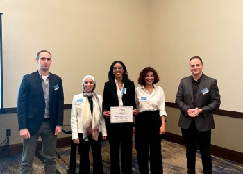 طلاب الجامعة الأمريكية بالقاهرة يفوزون بجائزة عالمية لأفضل فكرة إبداعية بهاكاثون القلب الدولي