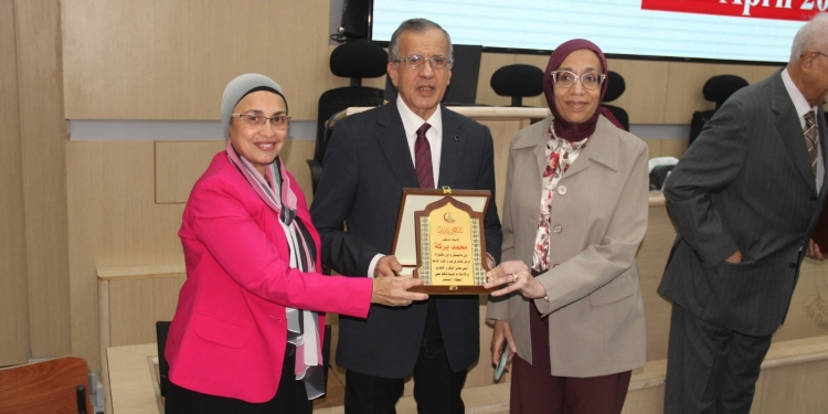 جامعة عين شمس تحيي اليوم العالمي للصوت باحتفالية حول “أمراض الصوت والحنجرة”