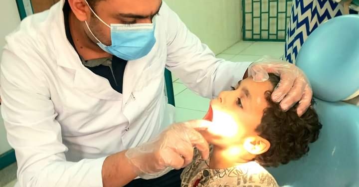 كلية طب الاسنان بالمنيا تطلق قافلة مجانية للاطفال