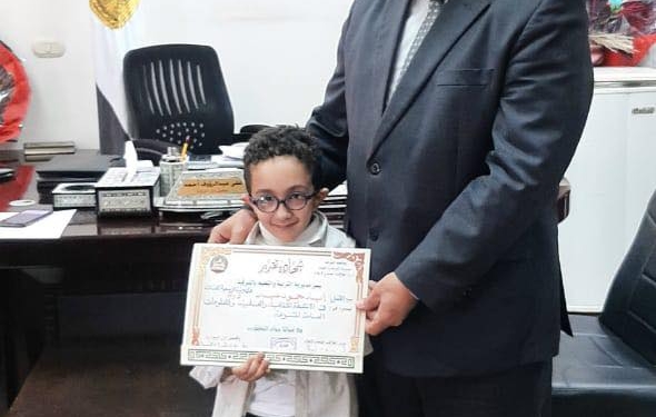 وزير التربية والتعليم يوجه برعاية طالب الشرقية وتطوير مواهبه.. تعرف على التفاصيل