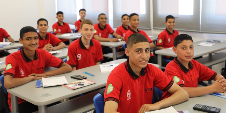 "حجازي" يشهد افتتاح أكاديمية السويدي وبنك التعمير والإسكان الفنية بالسادات الصناعية