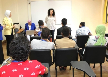 وفد من  القومي للحوكمة يزور مركز خدمة الطلاب ذوي الاعاقة بجامعة عين شمس