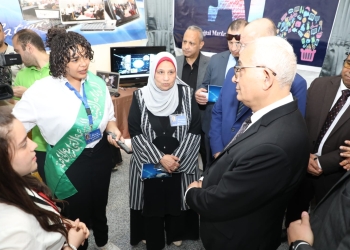 افتتاح المعرض السنوي لطلاب مدارس التعليم الفنى بمدرسة تكنولوجيا الصيانة الفنية المتقدمة