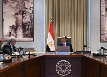 رئيس الوزراء يُوجه بتشكيل لجنة عليا لإحياء “مسار آل البيت”