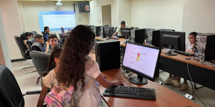 أكاديمية البحث العلمي تنظم يوم تعريفي ببرنامج “جامعة الطفل”