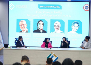 جامعة مصر للمعلوماتية تنظم قمة ريادة الأعمال لبحث الفرص والتحديات