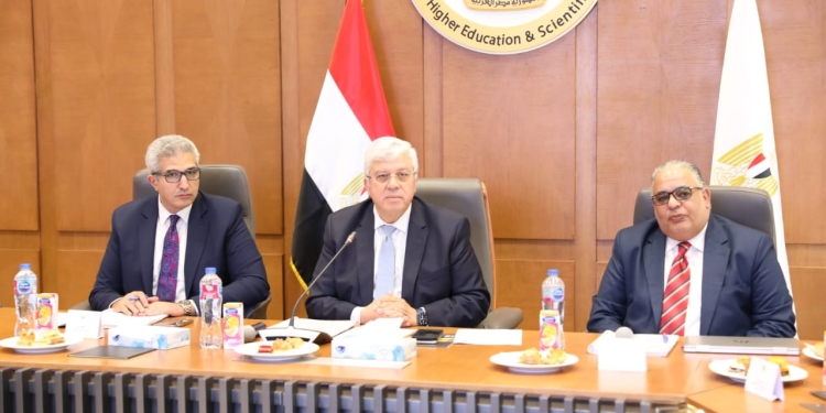 التعـليم العالي: استمرار جاهزية المستشفيات الجامعية لاستقبال جرحى غزة