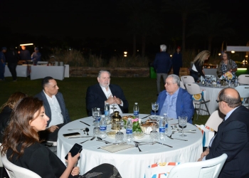 رئيس الجامعة الأمريكية بالقاهرة يعلن حزمة جديدة من المنح الدراسية