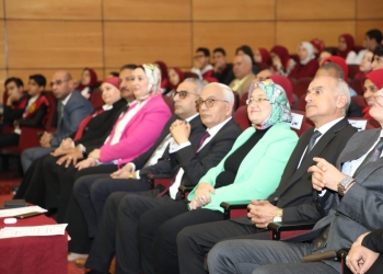 «حجازي» يشهد ندوة تثقيفية للاتحادات الطلابية تحت عنوان “سيناء في عيون أبنائها”