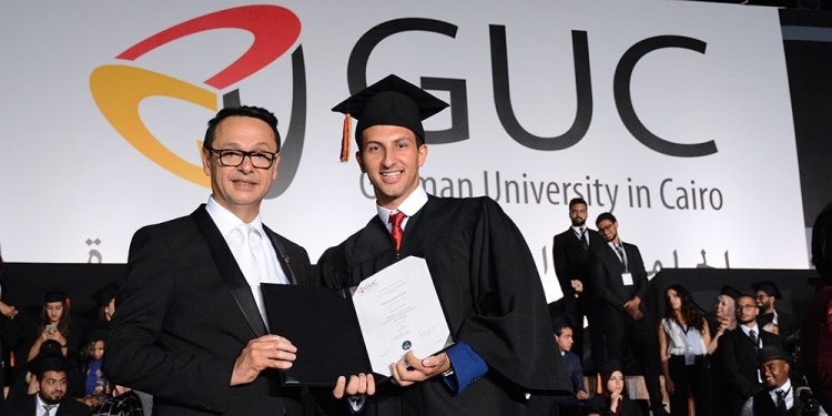 محمد و عمرو: قصص نجاح من كلية الهندسة و علوم المواد بالجامعة الألمانية بالقاهرة