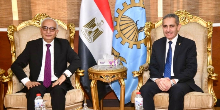 "حجازي" يصل الغربية لمتابعة الاستعدادات لامتحانات الترم الثاني 2024