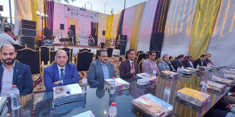 رئيس جامعة بنها يشارك في حفل إفطار أسرة طلاب من أجل مصر