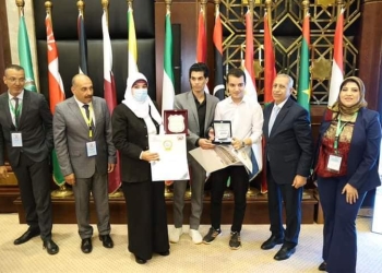 تعليم مطروح: طالبان بالمدرسة النووية أول الجمهورية بالمسابقة الدولية للإبتكارات الذكية