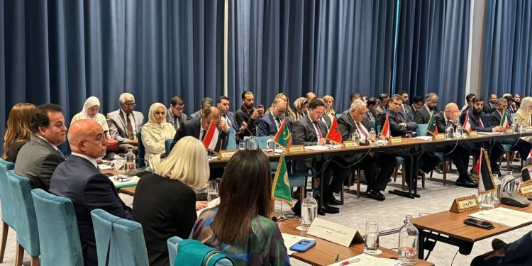 مجلس وزراء الصحة العرب يدين الهجوم على المستشفيات بقطاع غزة