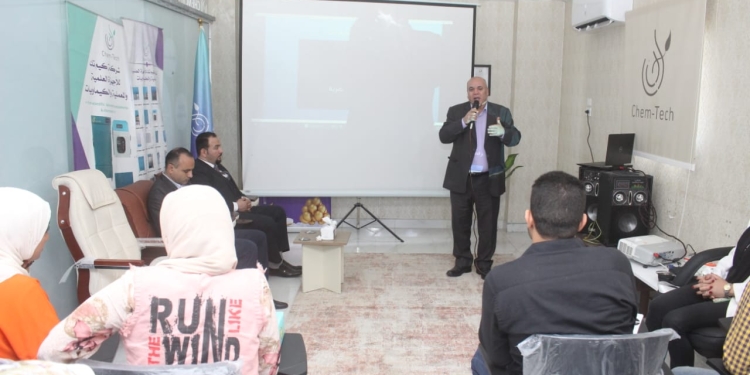 رئيس وطلاب جامعة الدلتا التكنولوجية فى زيارة علمية لمصنع كيم تك للأجهزة العلمية بكفر الشيخ