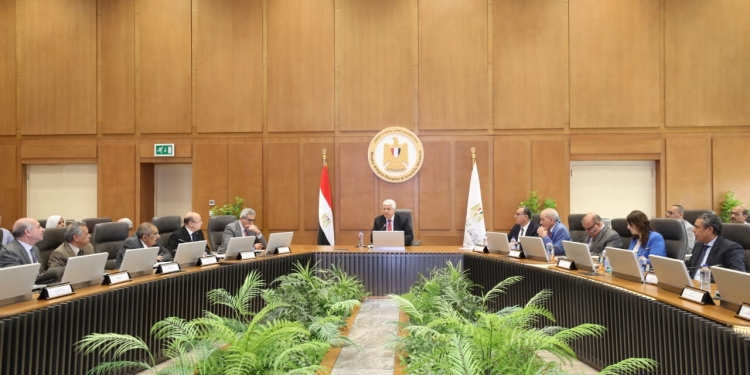 مجلس شئون المعاهد العالية الخاصة يناقش آليات التواجد في التصنيفات والاعتماد