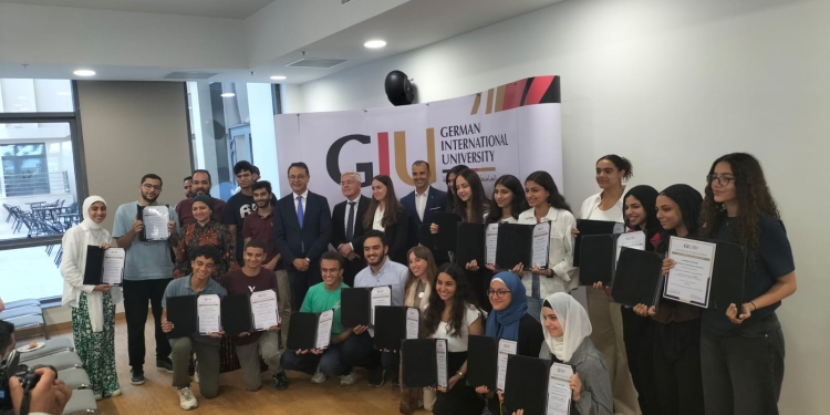 أشرف منصور: نجحنا في تحقيق ” الإتاحة” في الجامعة الألمانية بمصر