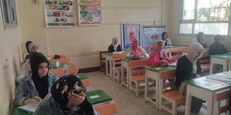 تداول امتحان الجبر للشهادة الإعدادية الترم الثاني 2024 بالبحيرة على تليجرام