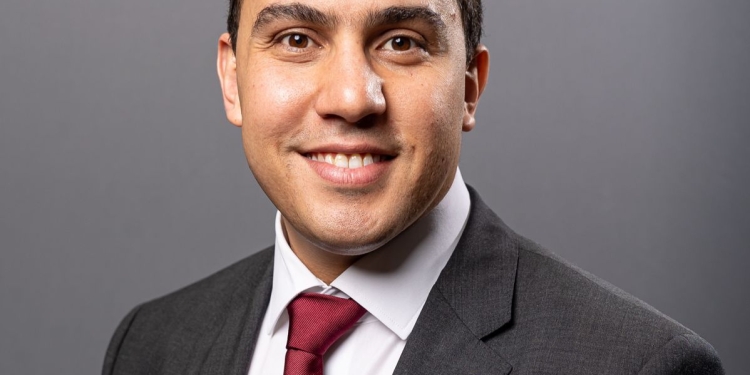 الدكتور أحمد السنهوري يُشارك في المؤتمر السنوي لقسم القلب بقصر العيني