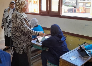 طلاب الأول الثانوي بالقاهرة: أدينا الامتحان اليوم في سهولة ويسر